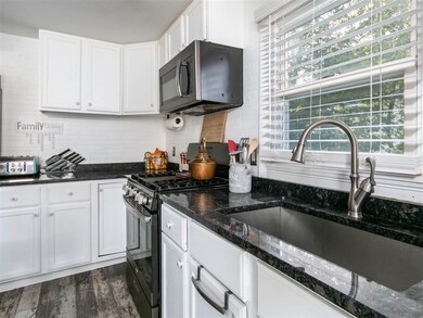 11 Bourdeaux St, Nashua, NH 03060 - photo 7