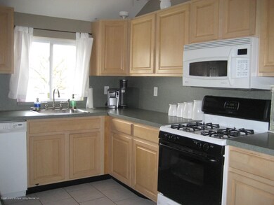 6 - kitchen