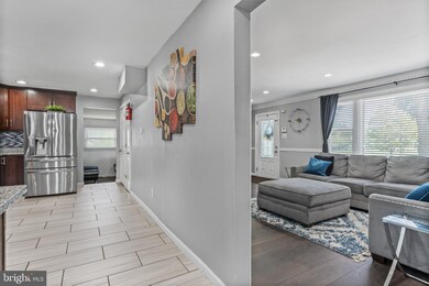 413 N Garden Blvd, Beverly, NJ 08010 - photo 5