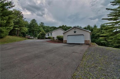 960 Effort Neola Rd, Saylorsburg, PA 18353 - photo 2