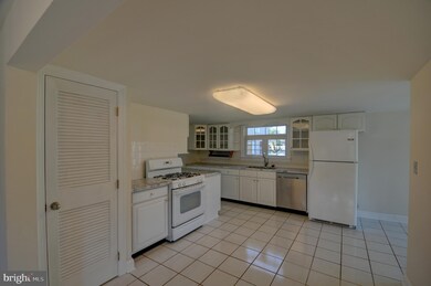 489 Zea St, Strasburg, VA 22657 - photo 7