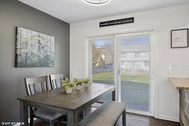 1N068 Darling St, Carol Stream, IL 60188 - photo 5