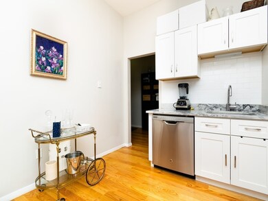 231 W 5th St unit 1, Boston, MA 02127 - photo 4