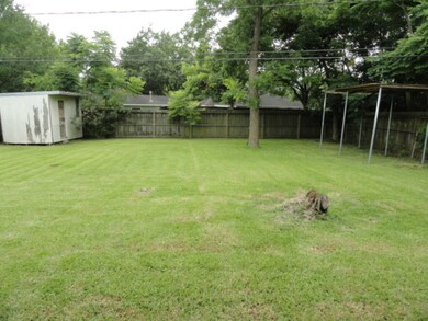 9750 Santa Monica Blvd, Houston, TX 77089 - photo 7