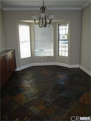 Kitchen / Dining area