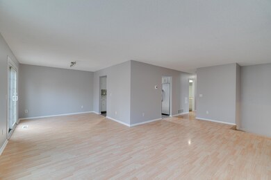 Living Room / Dining Room