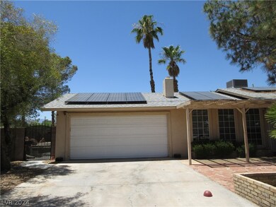 Solar, oversized 2-car garage...