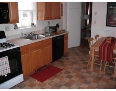 122 Leicester St unit n/a, Brighton, MA 02135 - photo 2