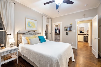 1028 E 14th St, Houston, TX 77009 - photo 7