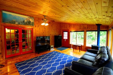 65 Leroi Dr, Pittsfield, MA 01201 - photo 4