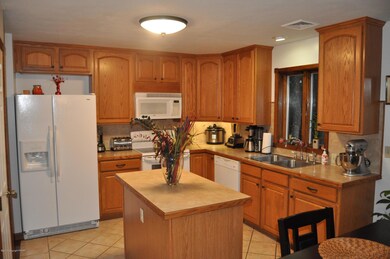 159 Behrens Rd, Jim Thorpe, PA 18229 - photo 3