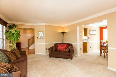 2069 Park Trail Rd, Windsor Mill, MD 21244 - photo 4