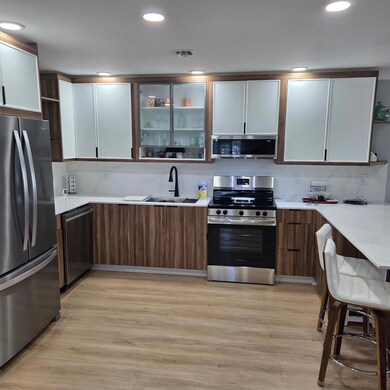 300 SW Golfview Terrace unit 135, Boynton Beach, FL 33426 - photo 6