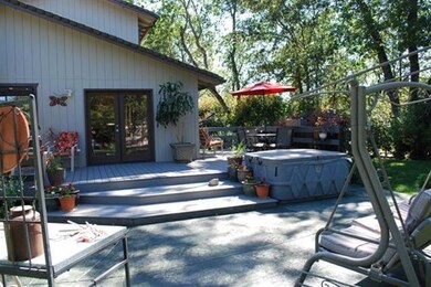 1534 Pleasant Valley Rd, Merlin, OR 97532 - photo 7