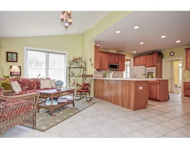 8 Chipper Dr, South Grafton, MA 01560 - photo 6