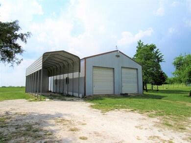 815 E 430th Rd, Bolivar, MO 65613 - photo 3