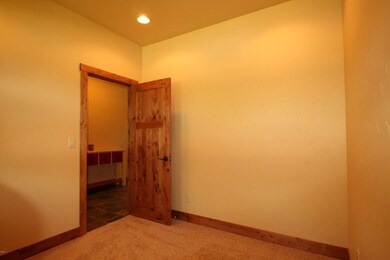 Office/3rd bedroom