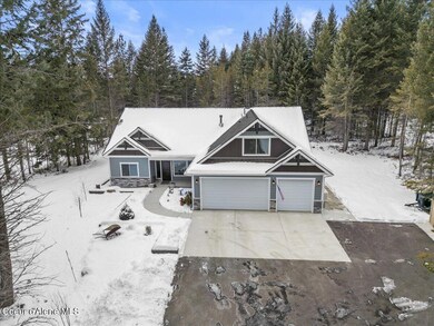 05-Aerial front of home