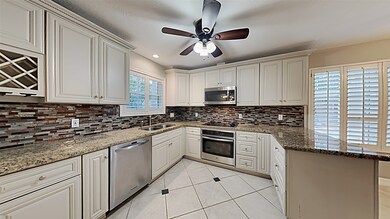 11902 Park Creek Dr, Houston, TX 77070 - photo 3