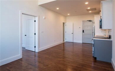 15 Cranston Ave unit 5, Newport, RI 02840 - photo 6