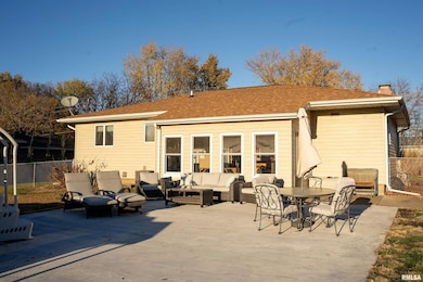 505 5th Ave, Camanche, IA 52730 - photo 6