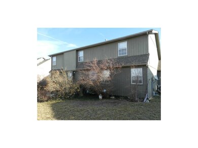 4428 SW Creekview Dr, Lees Summit, MO 64082 - photo 3