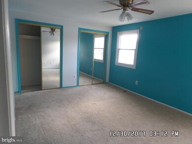12117 Dove Cir, Laurel, MD 20708 - photo 7
