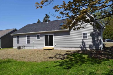 21 Michigan Ave, Rensselaer, NY 12144 - photo 3