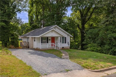 223 S Mccrary St, Asheboro, NC 27203 - photo 3