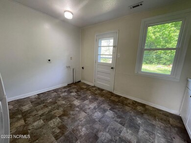 502 Williams St, Jacksonville, NC 28540 - photo 7