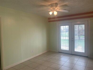 3810 Castledale Dr, Houston, TX 77093 - photo 4