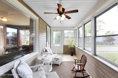 215 E Front St, Grand Ledge, MI 48837 - photo 4