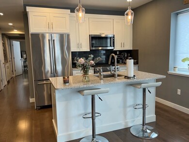 7 Howard St unit 5, Salem, MA 01970 - photo 2