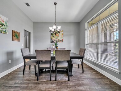 Seerate Dining Room