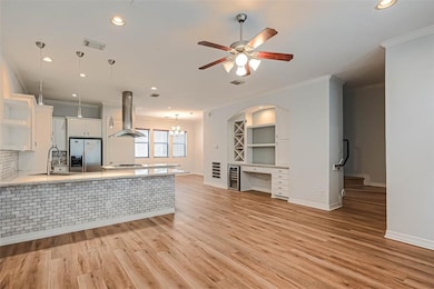 1607 Bass St unit E, Houston, TX 77007 - photo 6