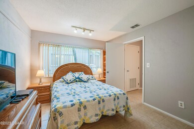 34 Summer Tree Rd.-2