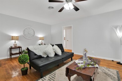 1404 W Day St, Denison, TX 75020 - photo 5