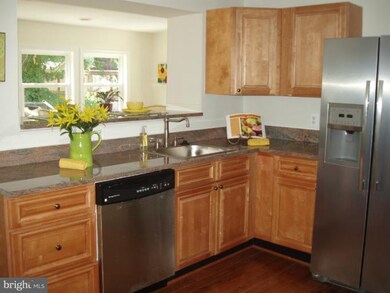 908 Balboa Ave, Capitol Heights, MD 20743 - photo 5