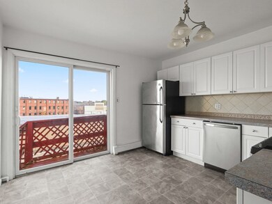 65 Middle St unit 3, Boston, MA 02127 - photo 2
