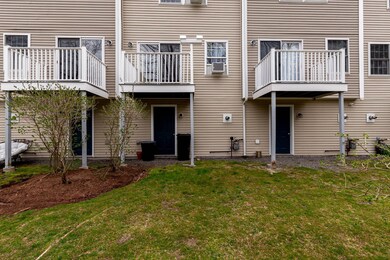 1029 S Mammoth Rd unit 30, Manchester, NH 03109 - photo 2