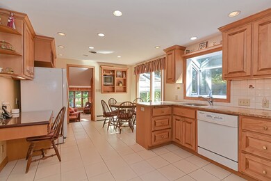 233 Stratford Rd, Needham, MA 02492 - photo 5