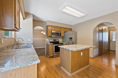 2015 Big Tree Dr, Columbus, OH 43223 - photo 4