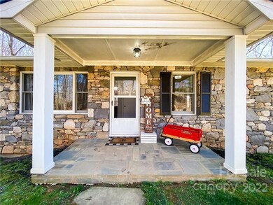 57 Hickory Dr, Asheville, NC 28806 - photo 2