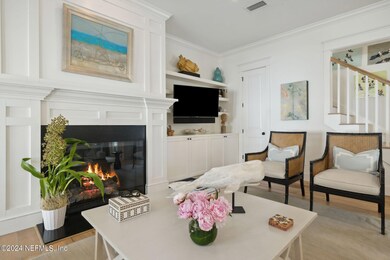 1322 Ocean BLVD Gas Fireplace