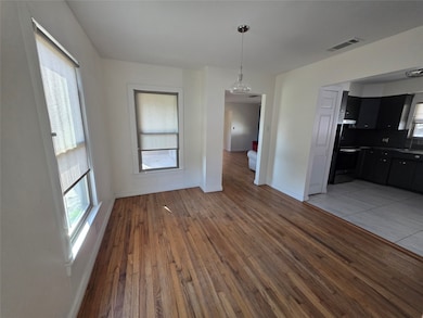 3449 Oak Creek Cir, Dallas, TX 75227 - photo 4