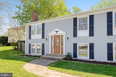 12623 Pinecrest Rd, Herndon, VA 20171 - photo 5