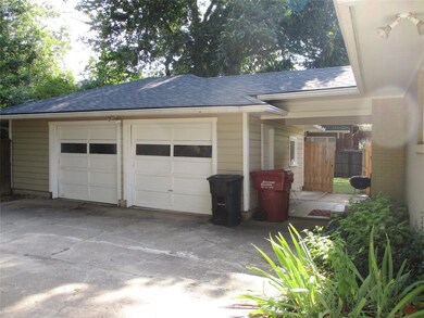 407 E 9th St, Bonham, TX 75418 - photo 7