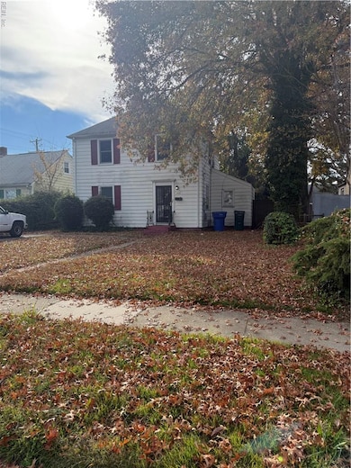 1605 Roanoke Ave, Newport News, VA 23607 - photo 3