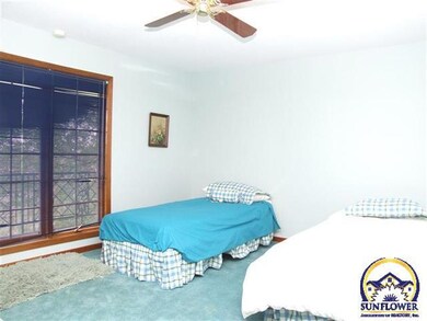 9335 SW 61st St, Topeka, KS 66610 - photo 7