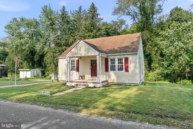 704 Chestnut Ave, Bridgeton, NJ 08302 - photo 2